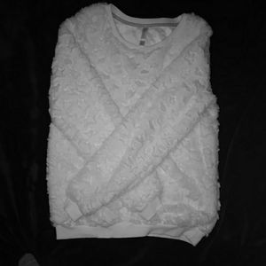 This is a 100% polyester sweater